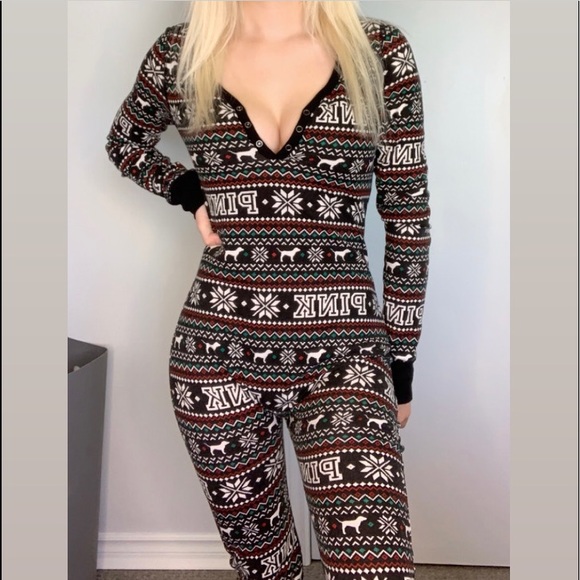 PINK Victoria's Secret Other - PINK pyjama onesie